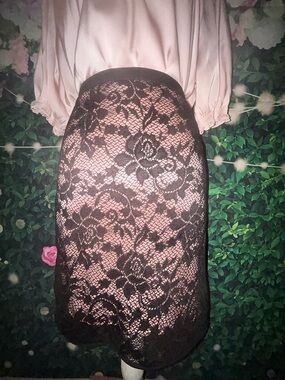 Forever 21 Black Lace Overlay Midi Skirt with Blush Lining